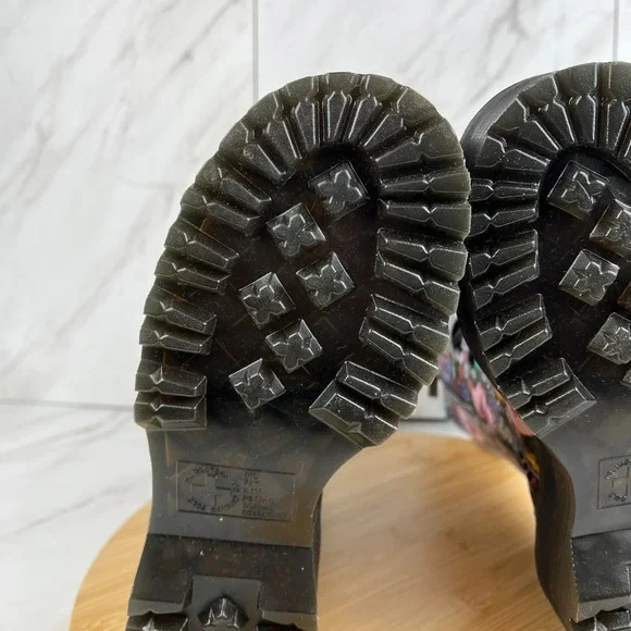 Dr. Doc Martens Jagger Wanderlust Womens Size 6 Leather 13" Platform Boots Shoes - Picture 7 of 14